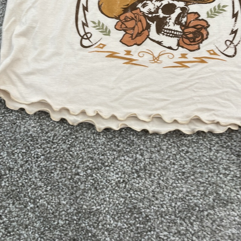 Altar’d State | Yellowstone Cropped Tee - Picture 11 of 12